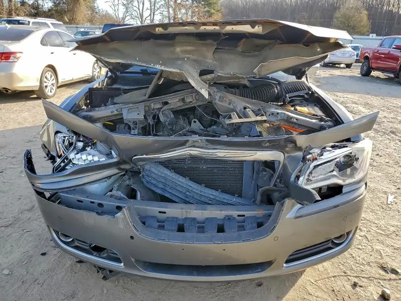 2012 CHRYSLER 300 LIMITED  