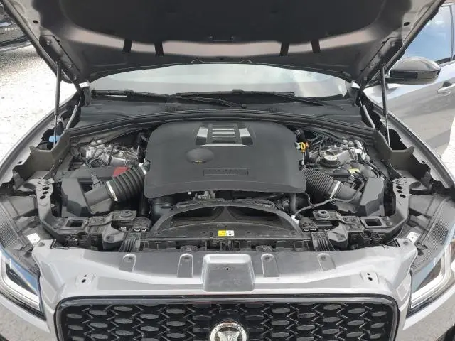 2024 JAGUAR F-PACE R-DYNAMIC S  