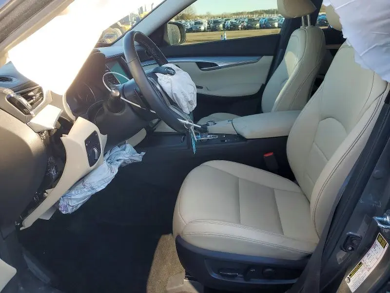 2021 INFINITI QX50 LUXE  