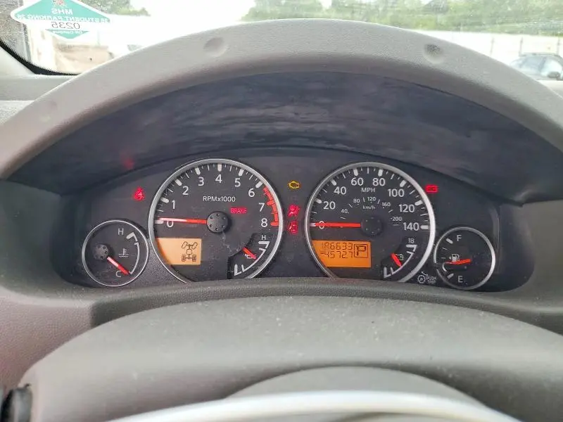 2013 NISSAN FRONTIER S  
