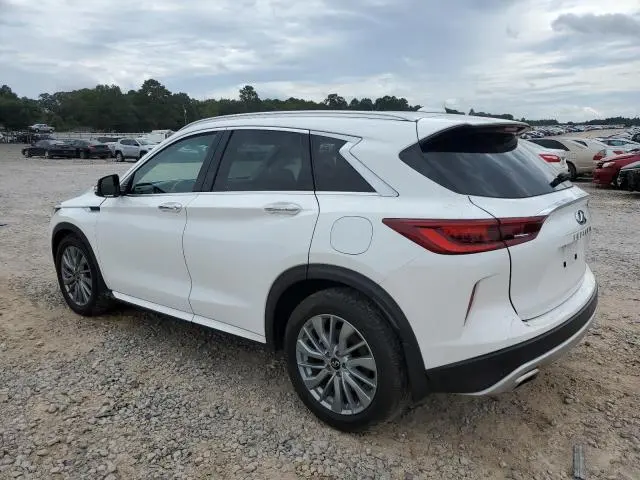 2023 INFINITI QX50 LUXE  