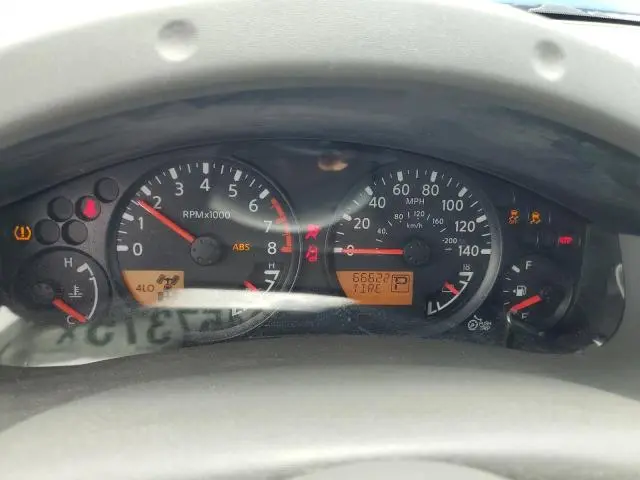 2014 NISSAN FRONTIER S  