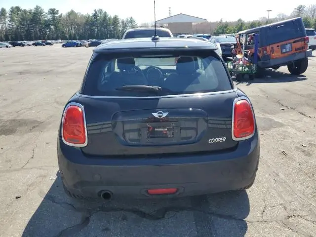2017 MINI COOPER 