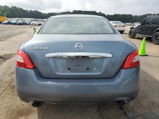 2010 NISSAN MAXIMA S  