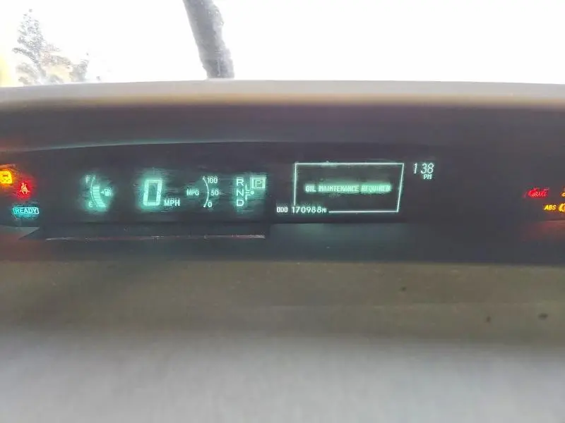 2010 TOYOTA PRIUS III  