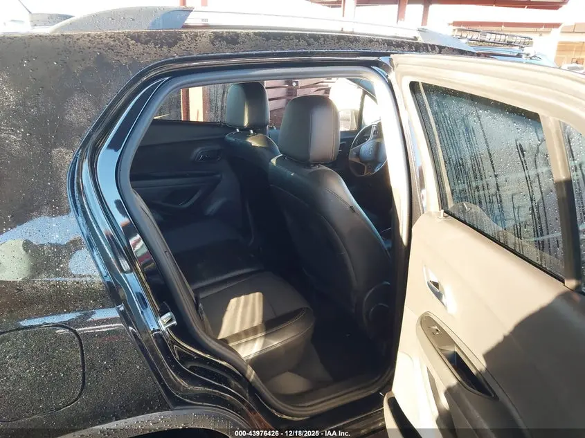 2020 CHEVROLET TRAX FWD LT
