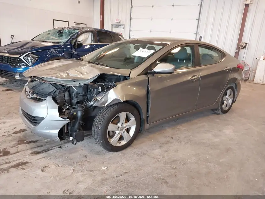 2013 HYUNDAI ELANTRA GLS