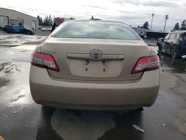 2010 TOYOTA CAMRY BASE  