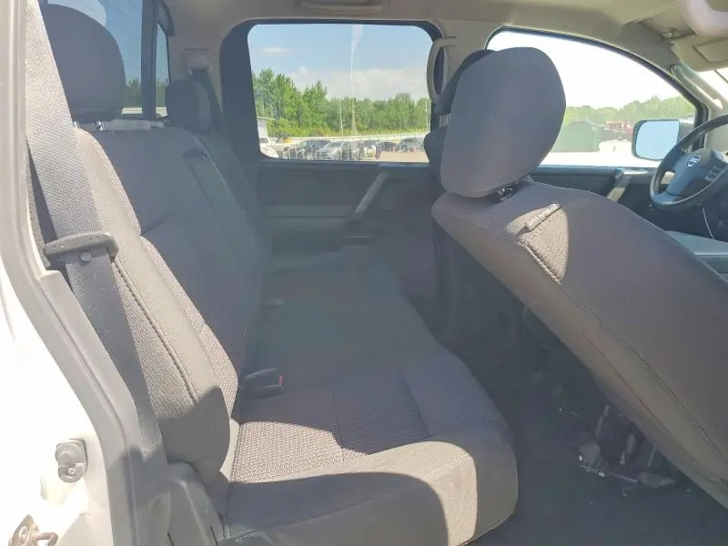2011 NISSAN TITAN S  
