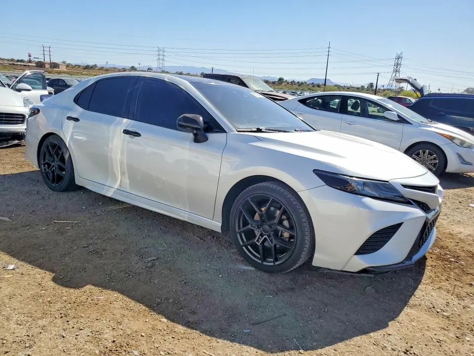 2019 TOYOTA CAMRY XSE V6  