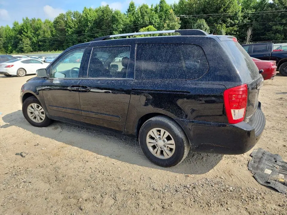 2012 KIA SEDONA LX  