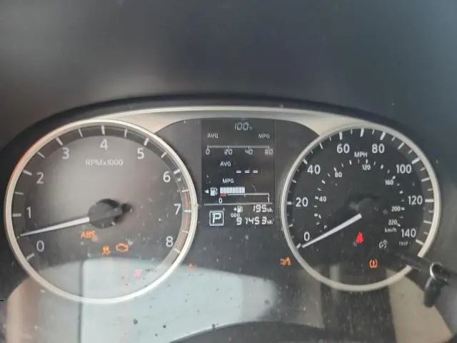 2021 NISSAN KICKS S  