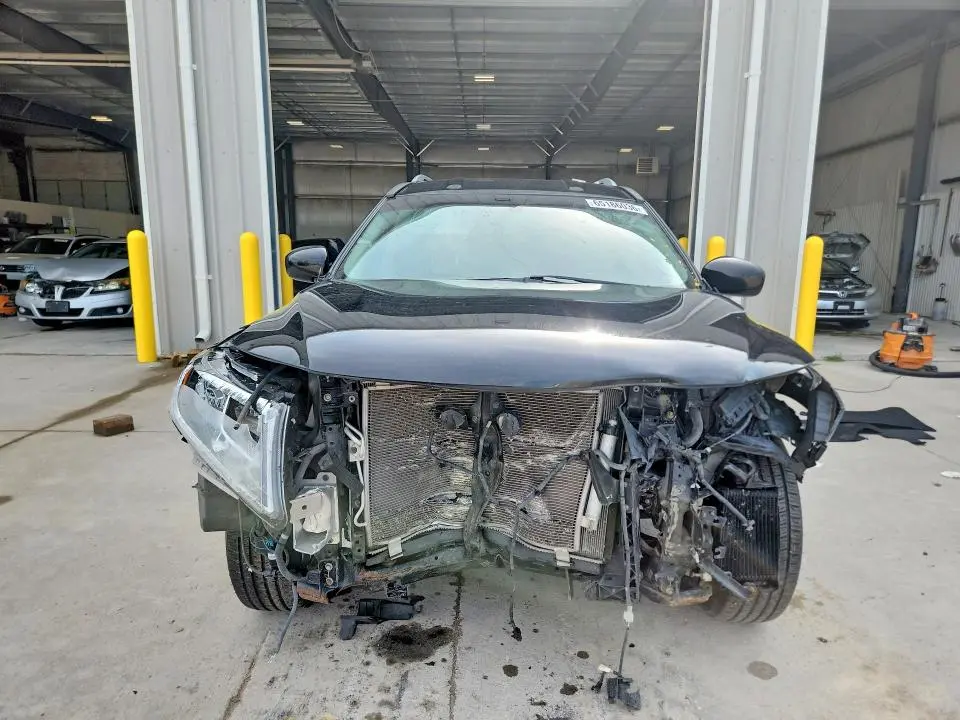 2015 NISSAN PATHFINDER SV  