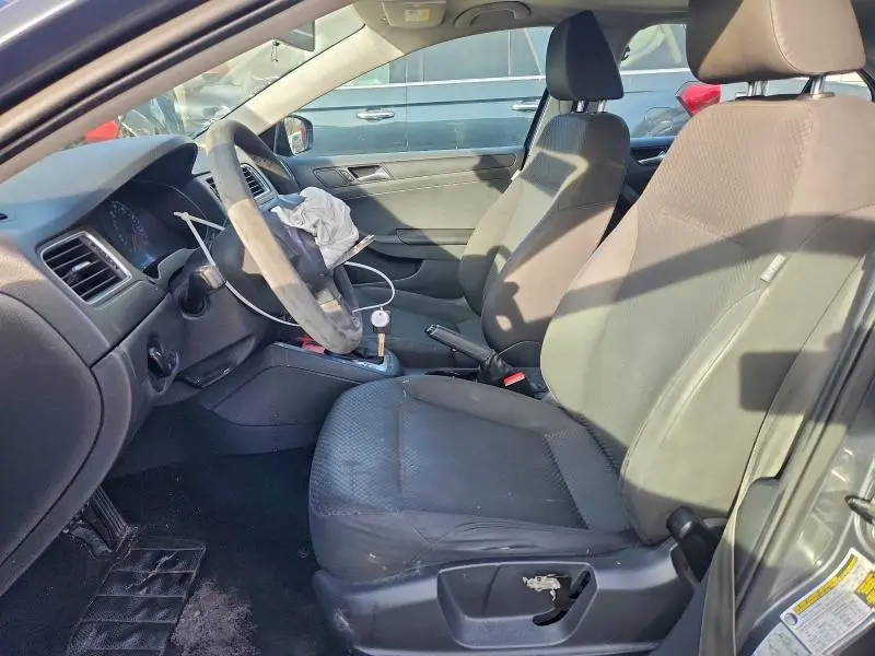 2013 VOLKSWAGEN JETTA BASE  