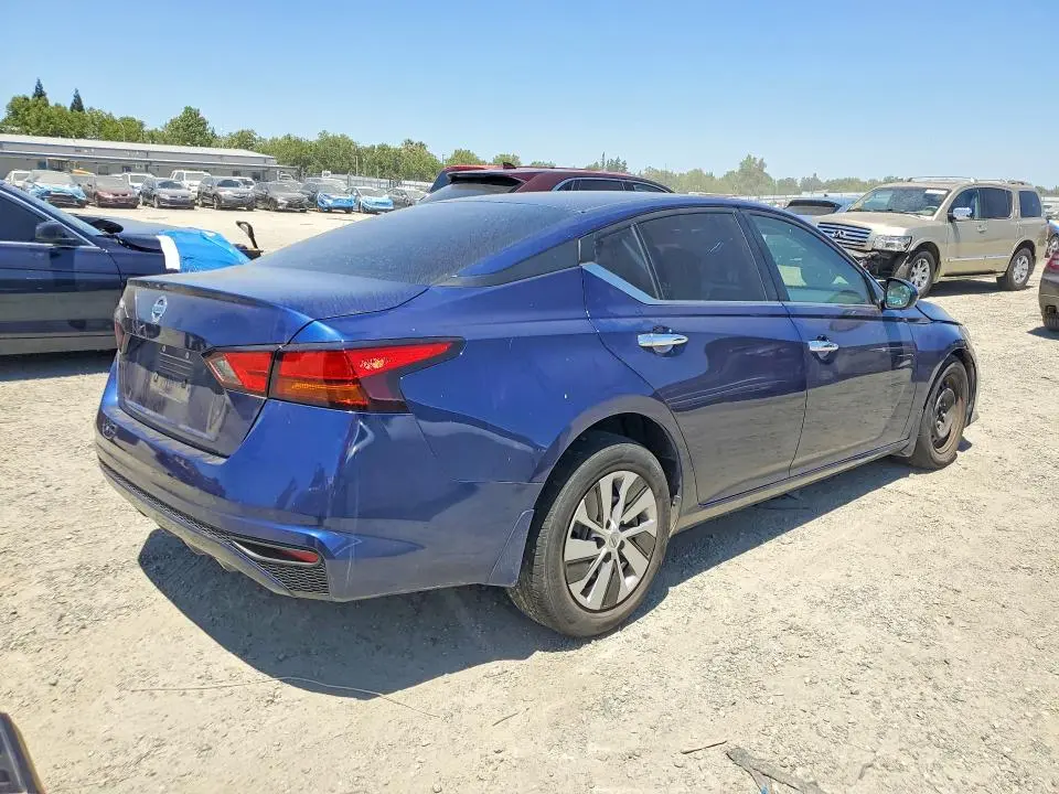 2022 NISSAN ALTIMA S  
