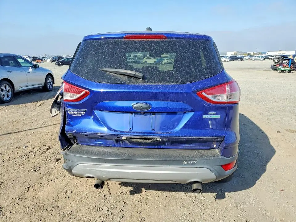 2015 FORD ESCAPE SE  
