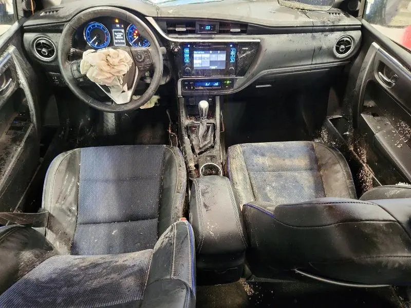 2017 TOYOTA COROLLA SE  