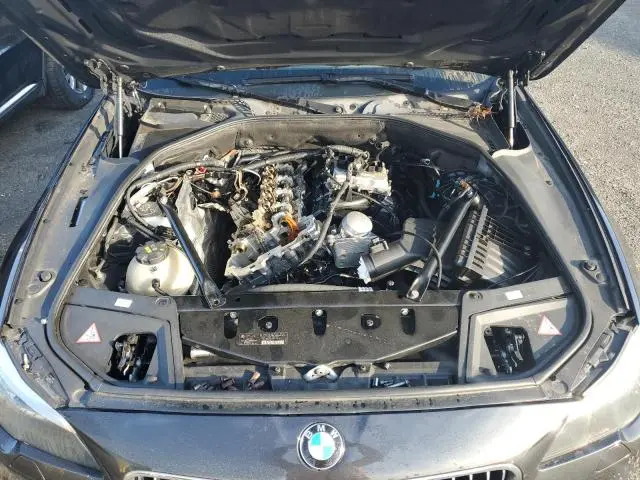 2015 BMW 528 XI  