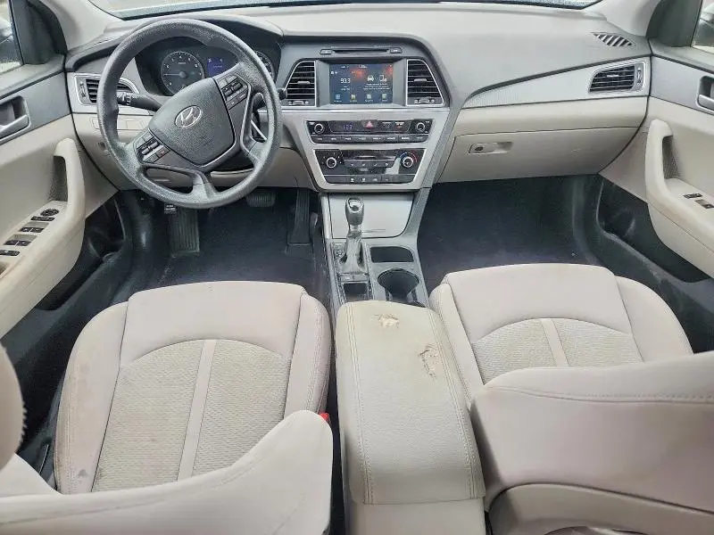 2017 HYUNDAI SONATA SE  