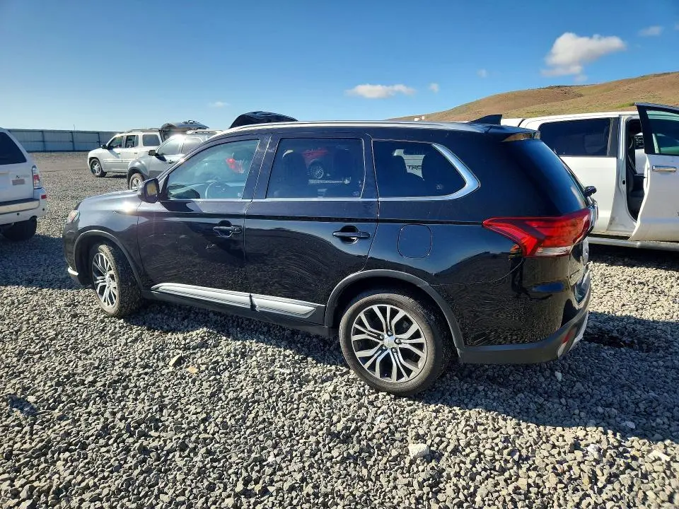 2017 MITSUBISHI OUTLANDER SE  