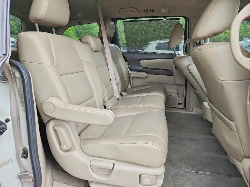 2015 HONDA ODYSSEY   