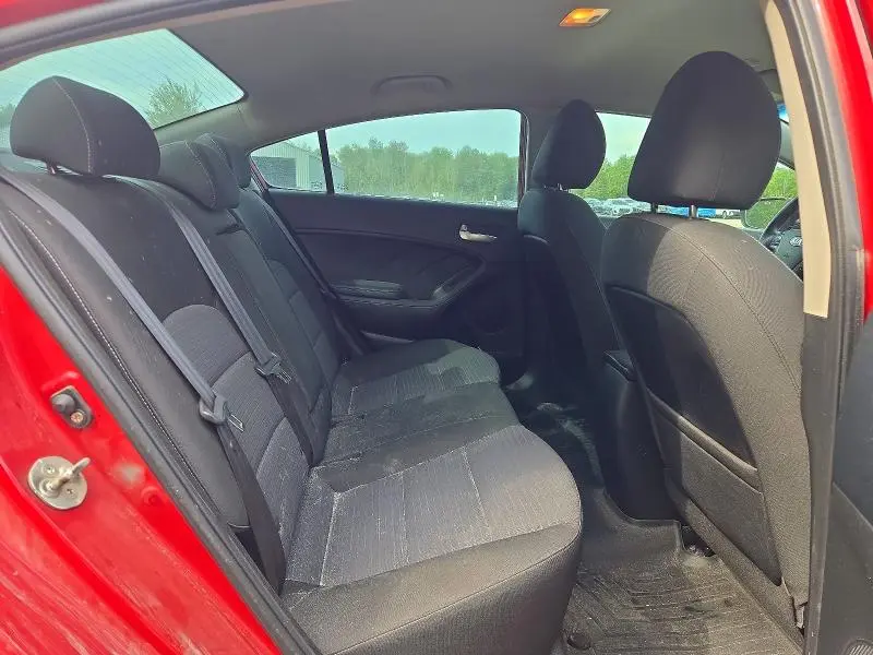 2018 KIA FORTE LX  