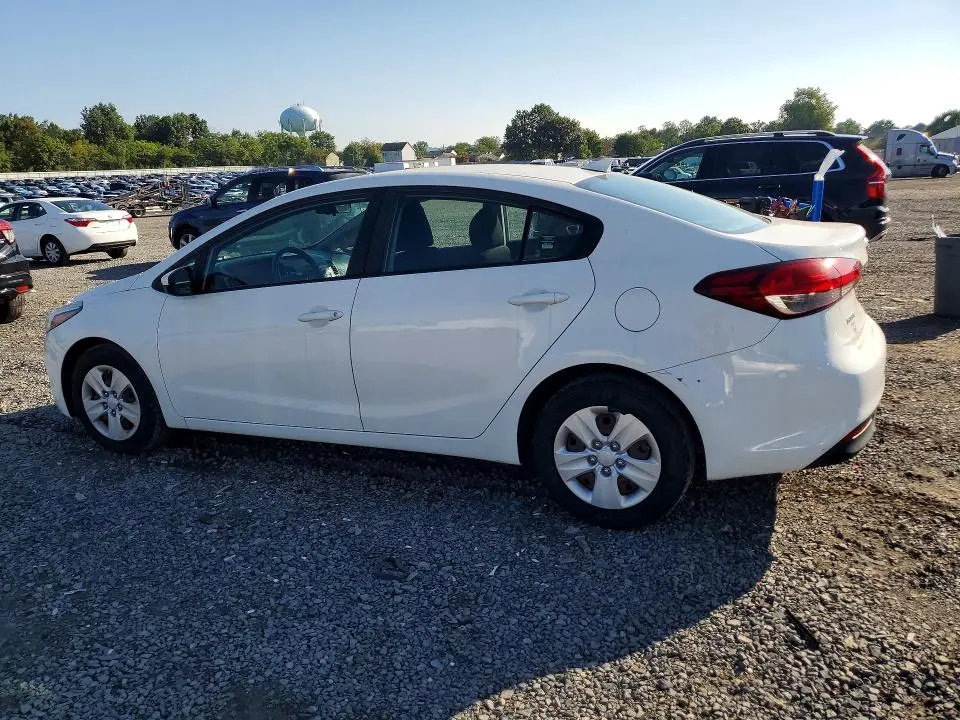 2018 KIA FORTE LX  