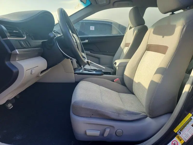 2012 TOYOTA CAMRY LE  