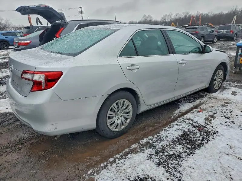 2014 TOYOTA CAMRY L  