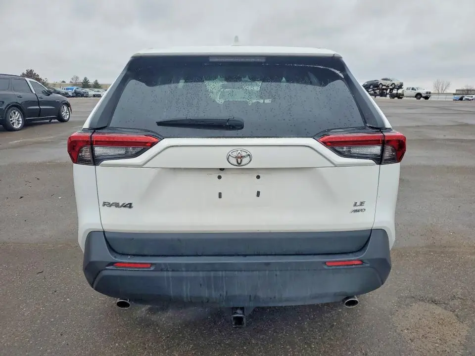 2023 TOYOTA RAV4 LE  