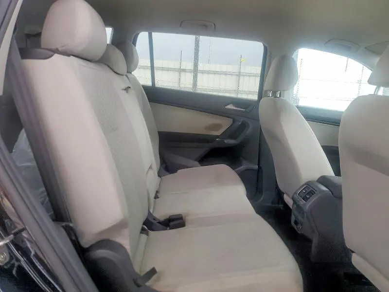 2018 VOLKSWAGEN TIGUAN S  