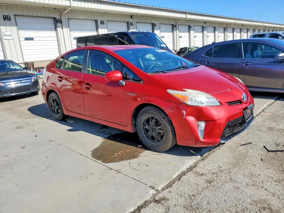 2013 TOYOTA PRIUS TWO  
