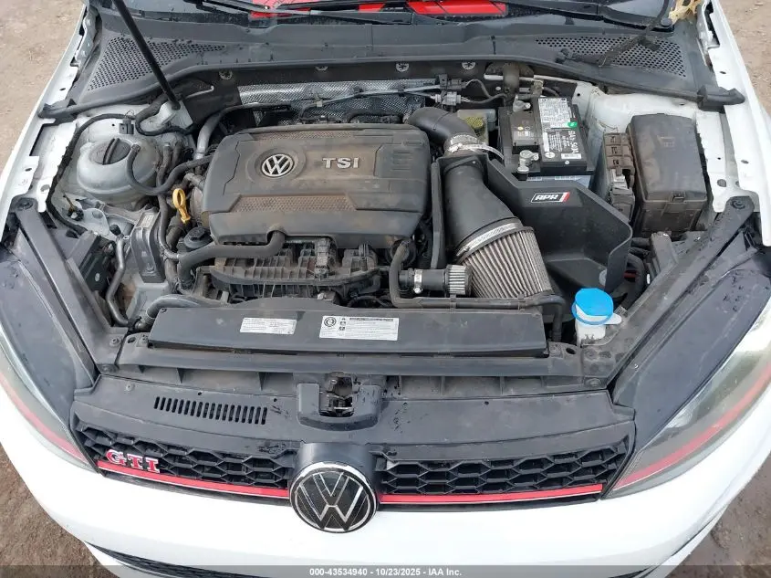 2016 VOLKSWAGEN GOLF GTI AUTOBAHN W/PERFORMANCE PACKAGE 4-DOOR