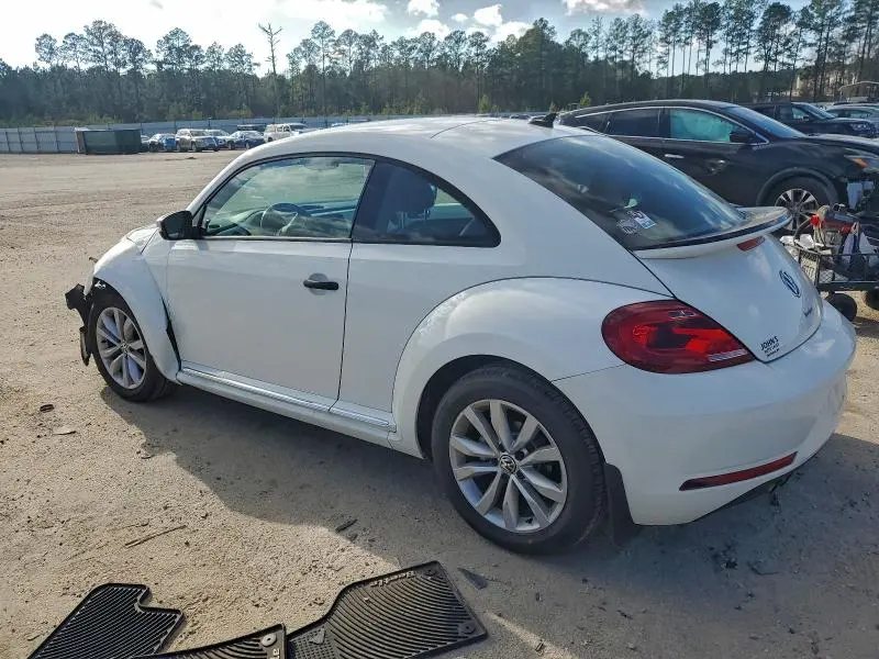 2017 VOLKSWAGEN BEETLE 1.8T  