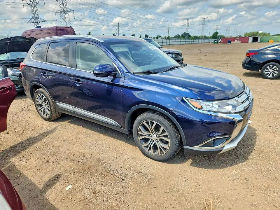 2017 MITSUBISHI OUTLANDER SE  