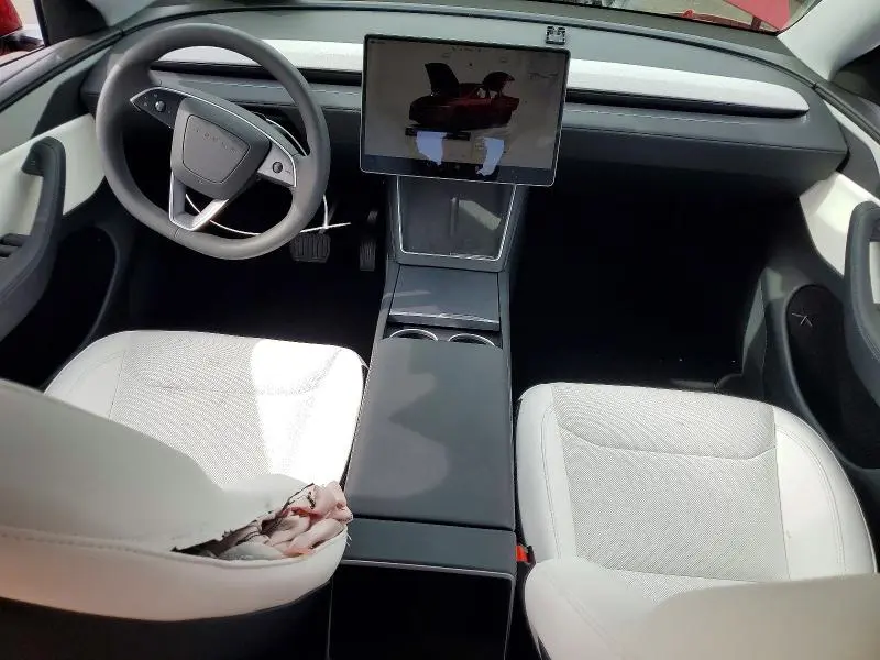 2026 TESLA MODEL Y   