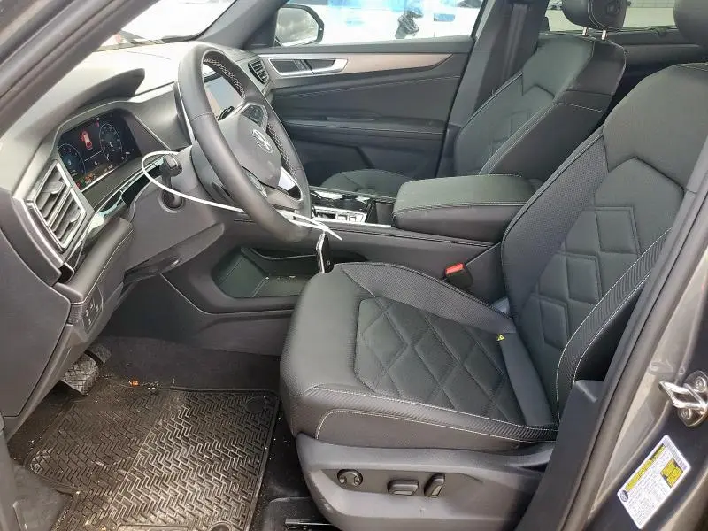 2025 VOLKSWAGEN ATLAS CROSS SPORT SE  