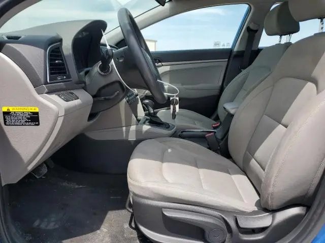 2018 HYUNDAI ELANTRA SE