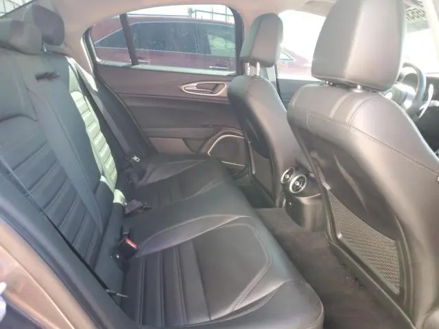 2019 ALFA ROMEO GIULIA TI  