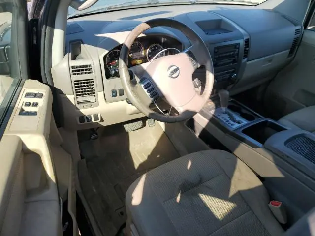 2010 NISSAN TITAN XE  