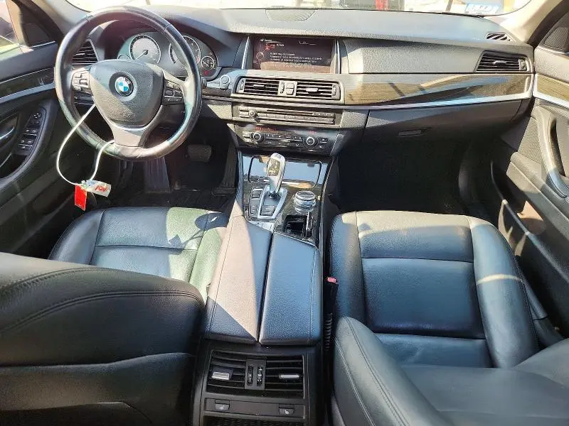 2015 BMW 528 XI  