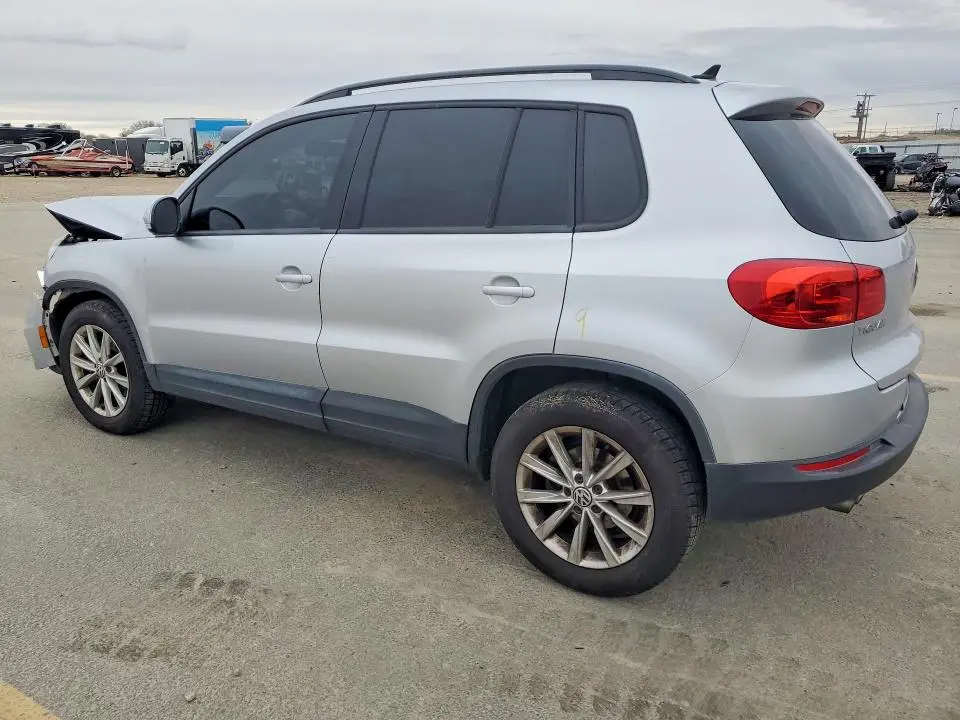 2015 VOLKSWAGEN TIGUAN   