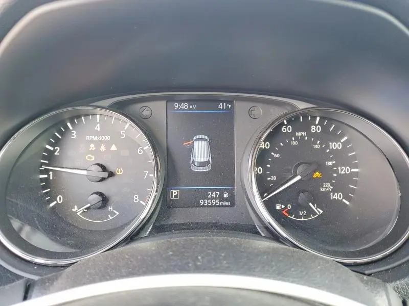 2018 NISSAN ROGUE S  