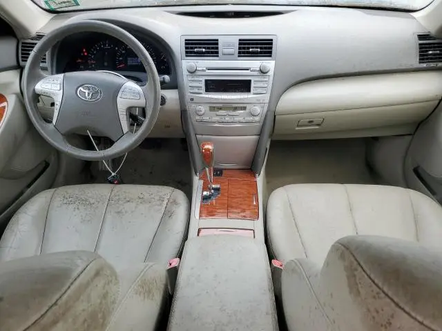 2011 TOYOTA CAMRY SE  