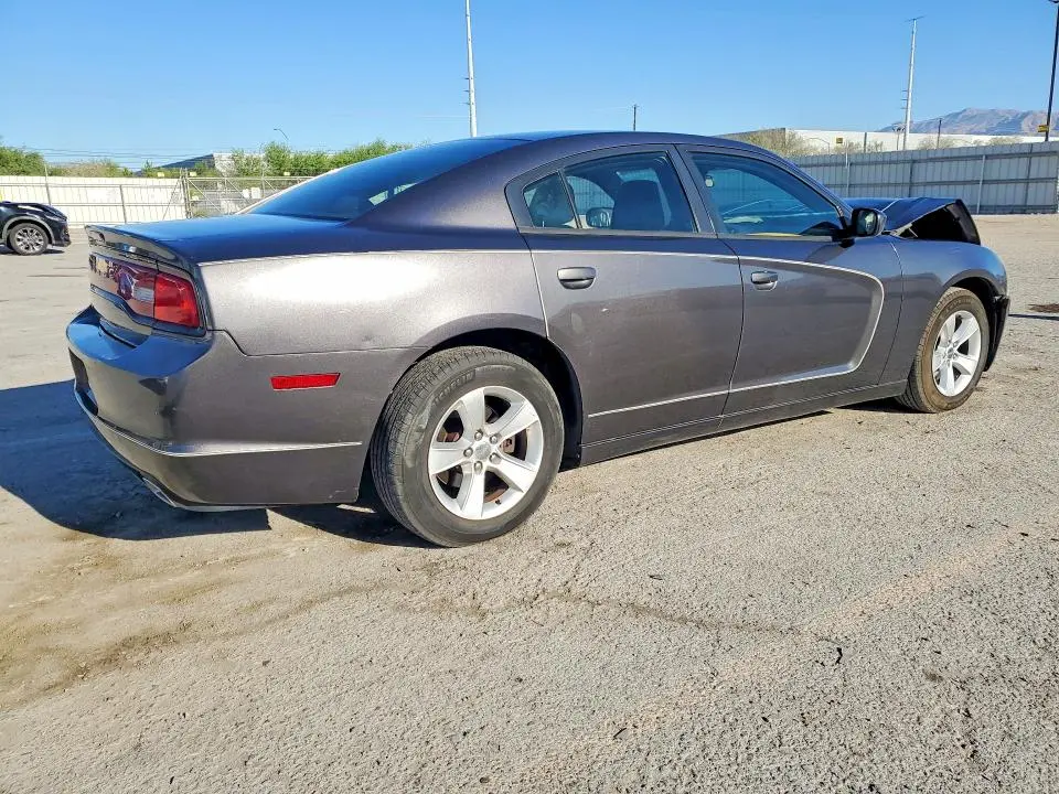 2014 DODGE CHARGER SE  