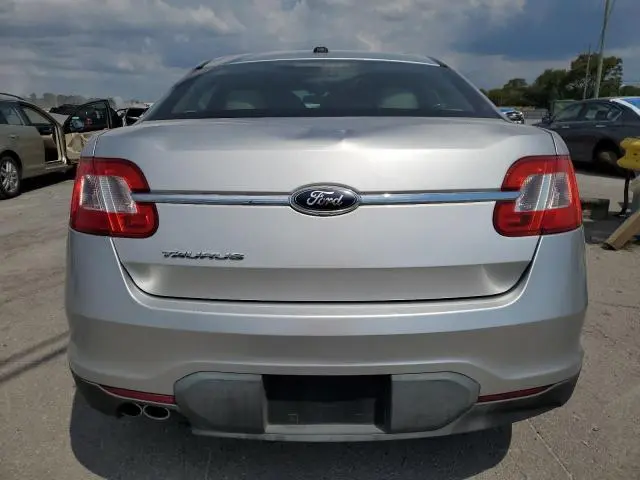 2011 FORD TAURUS SE