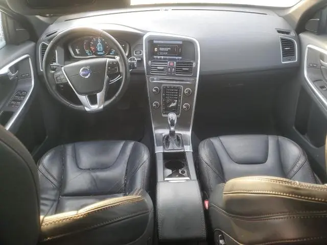 2015 VOLVO XC60 T6 PREMIER+