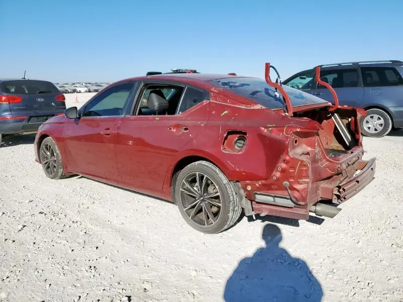 2020 NISSAN ALTIMA SR  