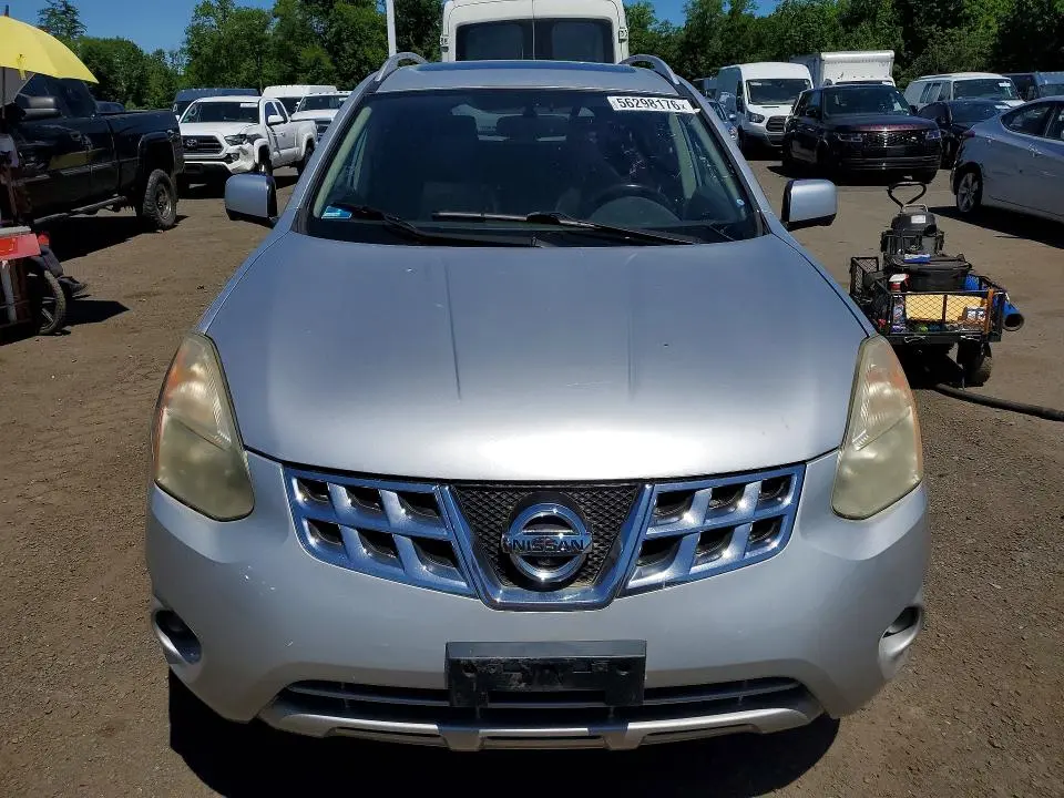 2013 NISSAN ROGUE S  