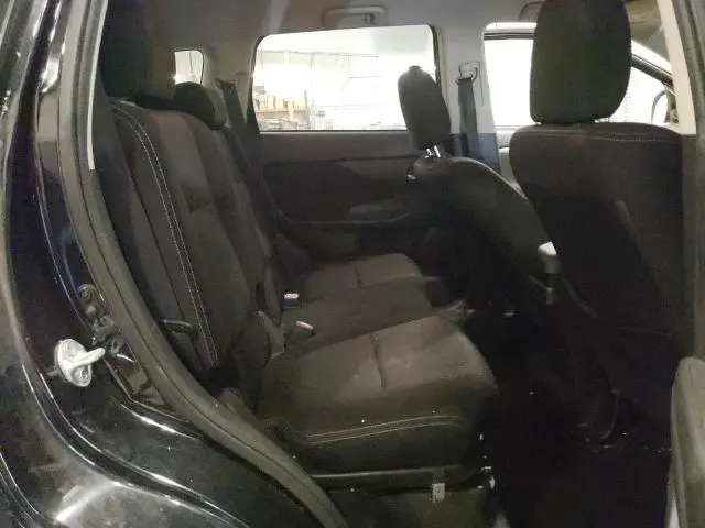 2017 MITSUBISHI OUTLANDER ES  